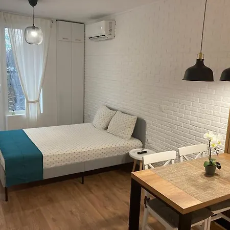 Apartment White Studio 1 Burgas